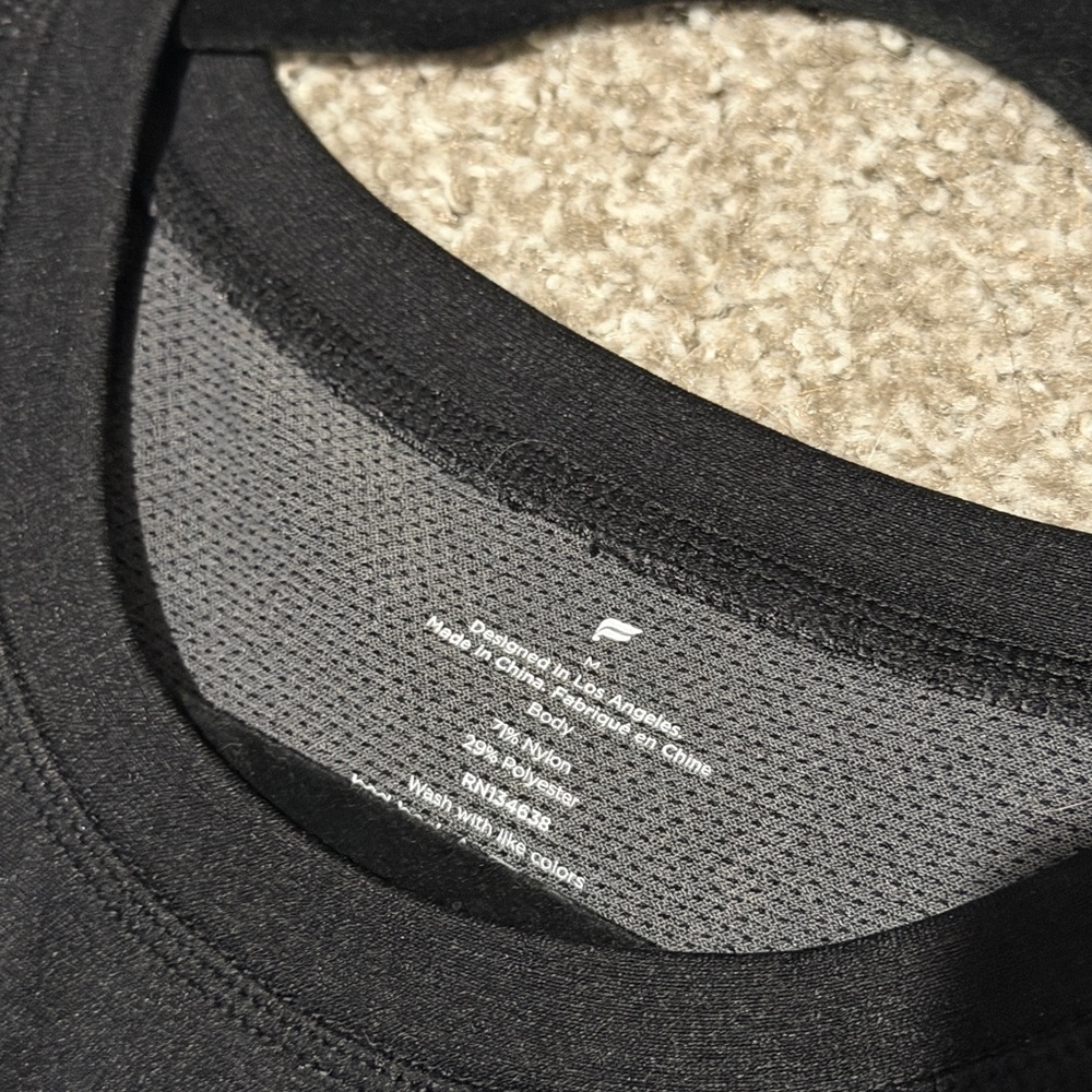 Fabletics training day tank size medium - image 2